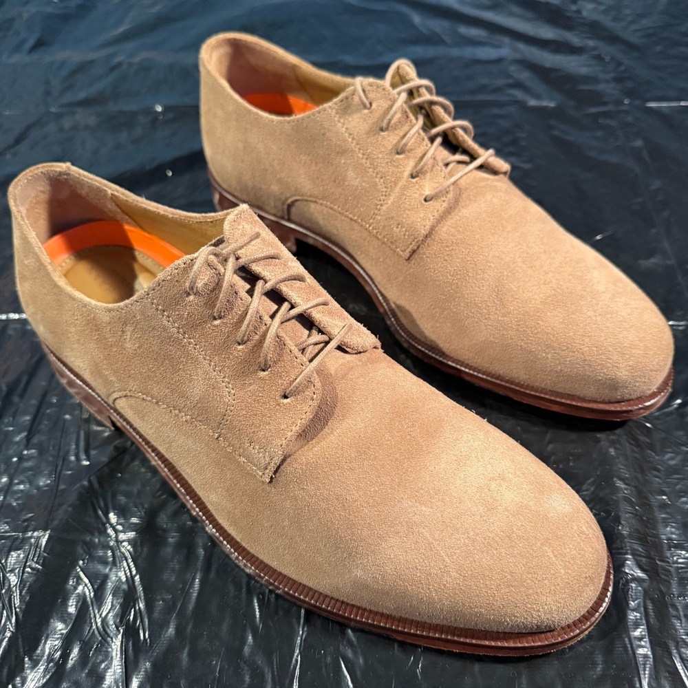 COLE HAAN Men’s suede dress shoes